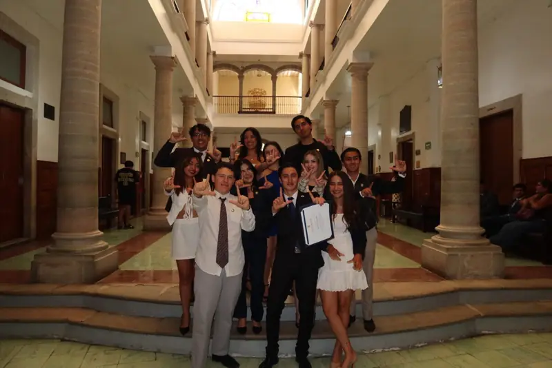 Sara, foto 6 de la historia «El camino de Sara García: de la incertidumbre al liderazgo de proyectos sociales en la Universidad de Guanajuato» · Revista Sparks Celaya, Guanajuato